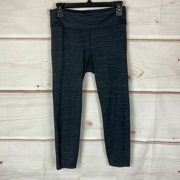 Outdoor Voices Pants - Outdoor Voices Leggings Womens Size Medium Gray Capri Yoga Running Athletic